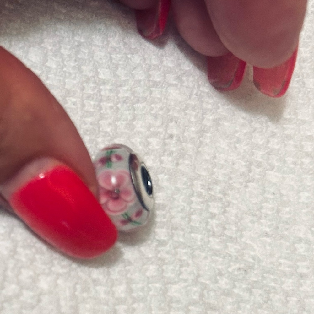 Pandora Pink & White flower murano bead